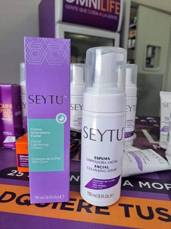 Cuidado facial unisex y espumas limpiadoras. Distribuidor independiente