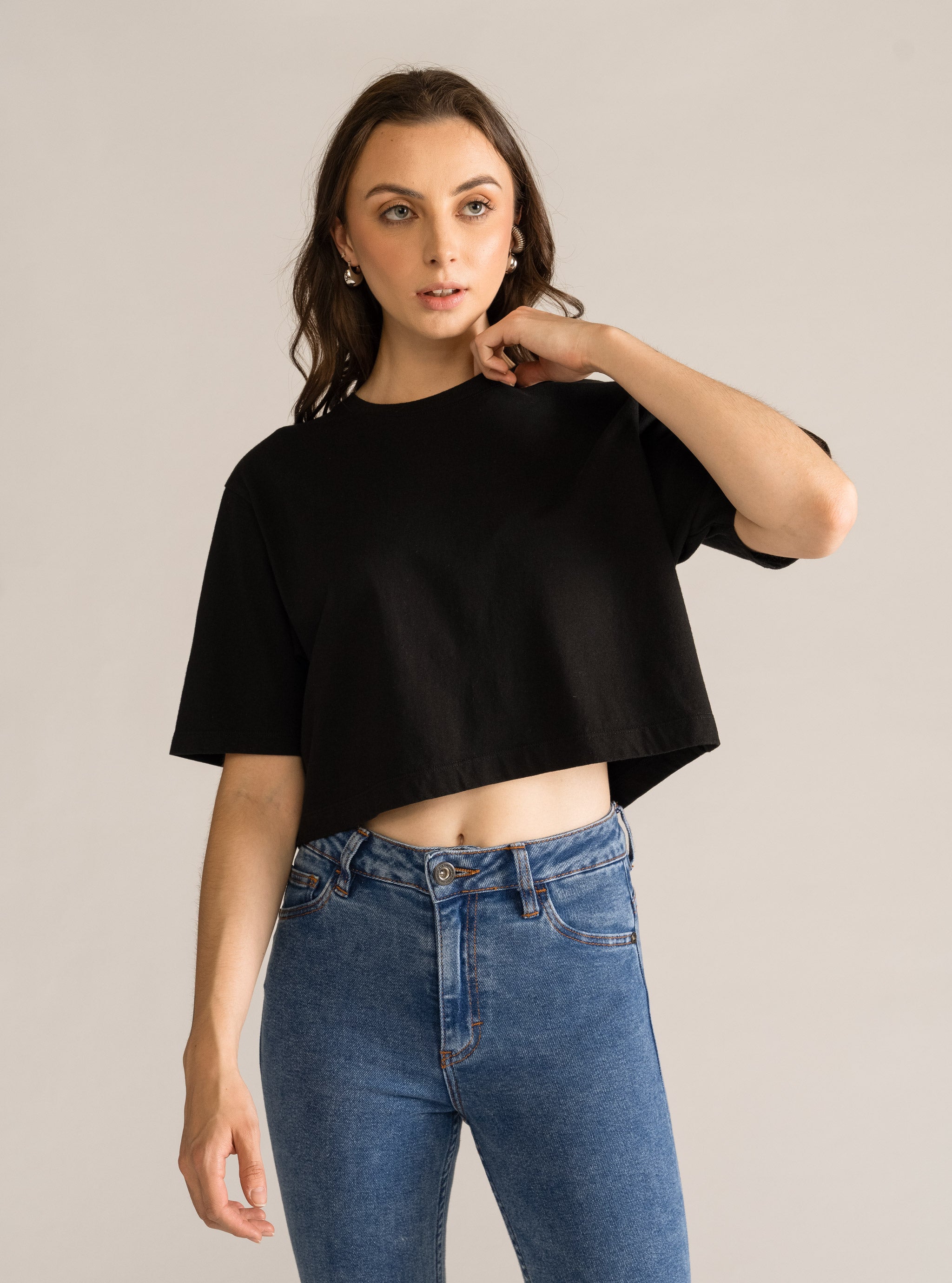 Basic Cropped Tee, Negro